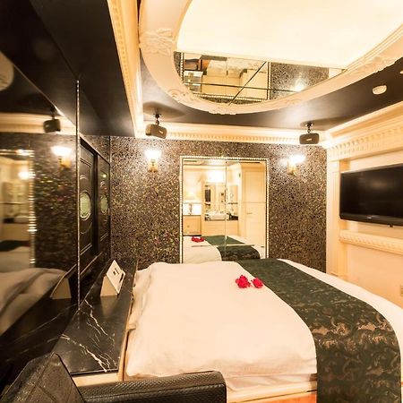 Hotel W-Aramis -W Group Hotels And Resorts- (Adults Only) Prefektura Tokio Exteriér fotografie